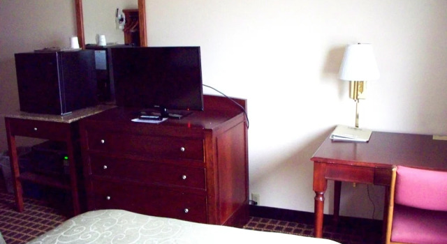 Четырёхместный номер Standard Country Inn Deerwood