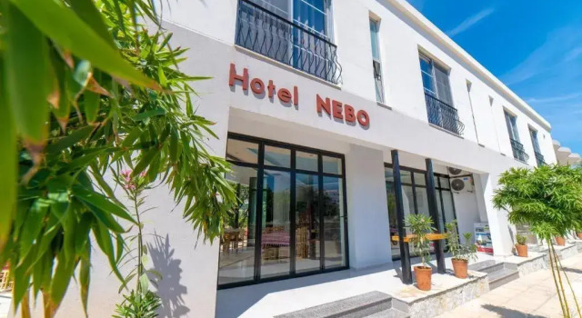 Hotel Nebo
