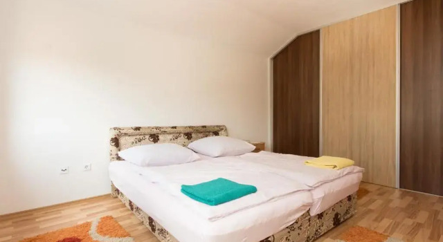 Апартаменты Deluxe с балконом и с красивым видом из окна EM Apartment