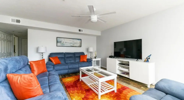 Anastasia By the Sea 204f, Rezerwuj Apartament Hotele w Saint Augustine Area z parkingiem, Parking