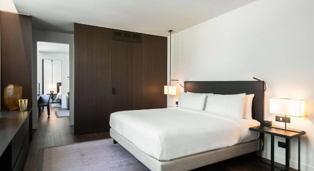 Люкс с 2 комнатами Hilton Lake Como