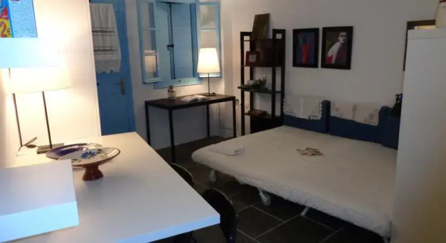 SifnosSeaSurrounded, Buchen Sie Hotel Kástron 