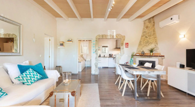 FINCA SON COLOM (FINCA SUN CLUB HOME) - Spectacular country house with private pool and free WiFi.