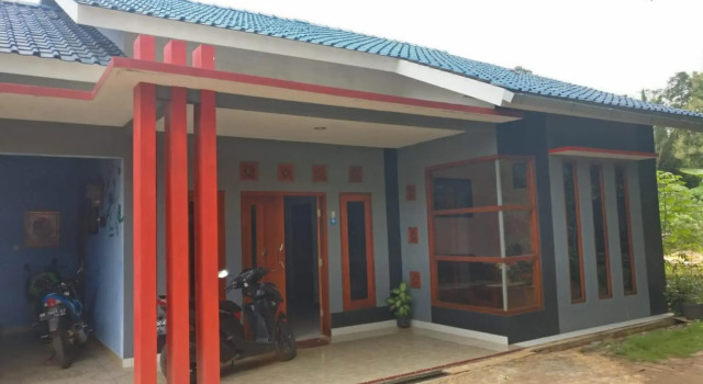 Yati Homestay, Prenota Hotel Muntuk Indonesia