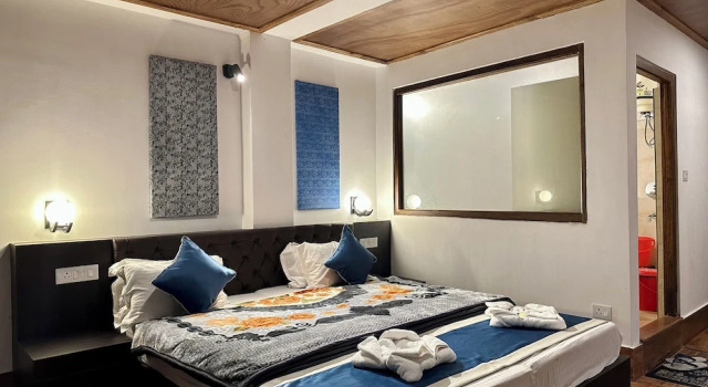 Camera Executive Hotel Norling SK Groups