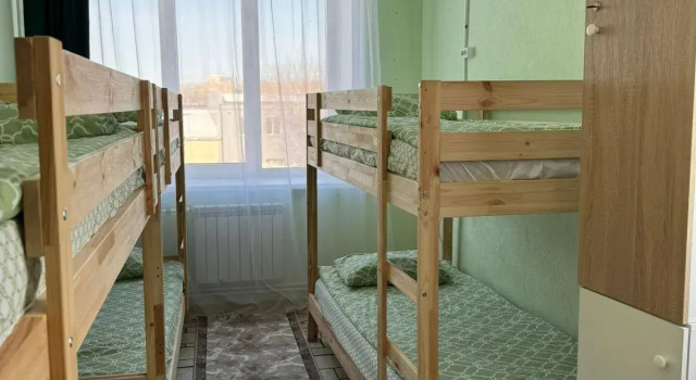 Уютный дом, Забронировать Хостел Отели Казани с парковкой, рядом с Юбилейная арка, Парковка