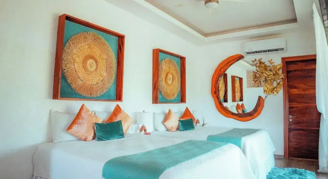 Четырёхместный номер Superior с балконом и с видом на сад Muunek Hotel Boutique Art & Spa