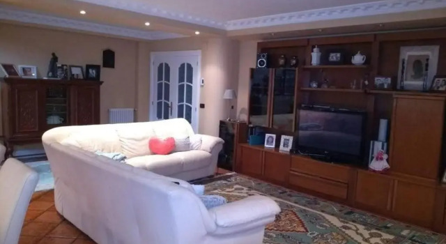 Casa zona rural Urduliz -REATE EBI01666, Rezerwuj Hotel Hotele w Baskonia z parkingiem, Parking