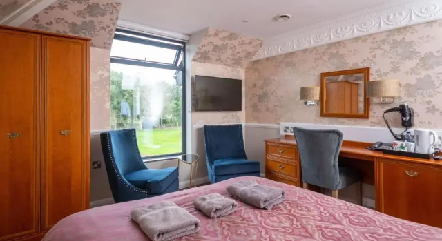 Двухместный номер Superior Guildford Manor Hotel & Spa