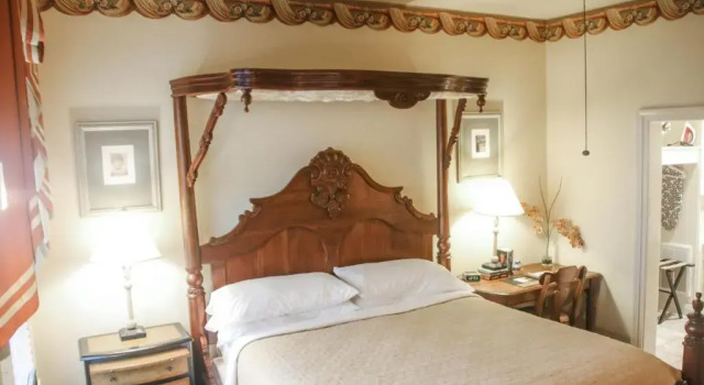 Номер Deluxe Anchuca Historic Mansion & Inn