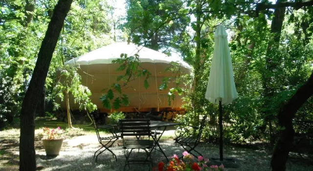 Tente Vue jardin Mareillagues