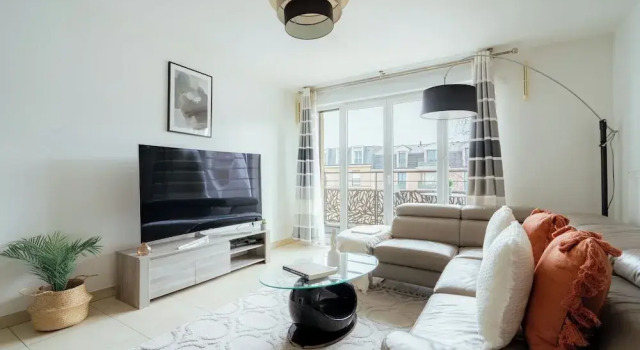 Апартаменты Appartement Spacieux a Chatillon