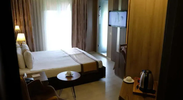 Royal Capital Thermal & Spa Hotel, Book Ferieresort Resorthoteller i Bursa, Ferieresort