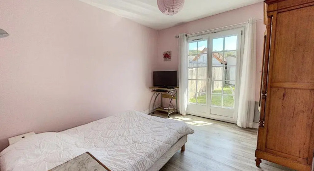 Maison Jullouville, 5 pièces, 8 personnes - FR-1-361-71