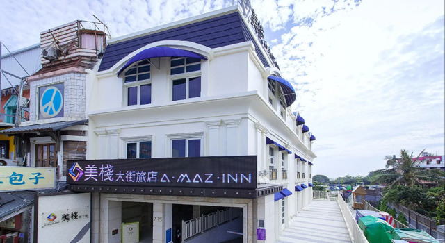 A.MAZ.INN Kending