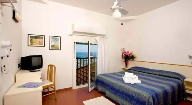 Двухместный номер Standard с видом на море Hotel Sayonara
