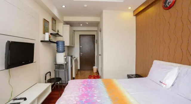 Двухместный номер Standard RedLiving Apartemen The Suites Metro - Mary Tower E