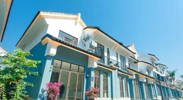 Linghai Xiaoshu Hotel, Book Hotel Sanya Hainan