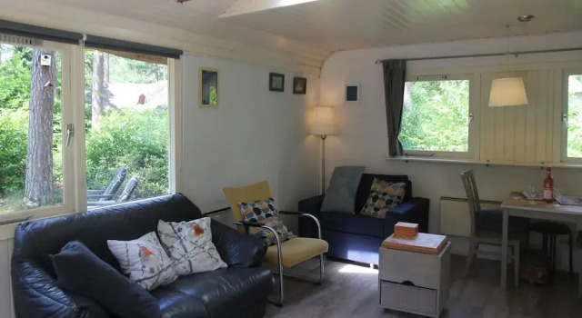 Quaint Cottage in Doorn With Pool, Garden & BBQ, Book Feriehus Hoteller i Utrecht Hill Ridge med pool, Swimmingpool