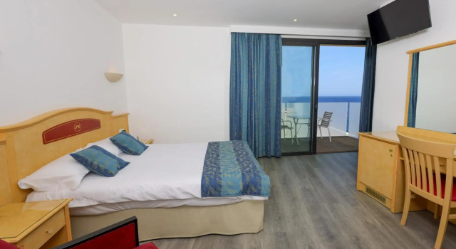 Hotel Saint Christophe, Varaa Hotelli Calvi 
