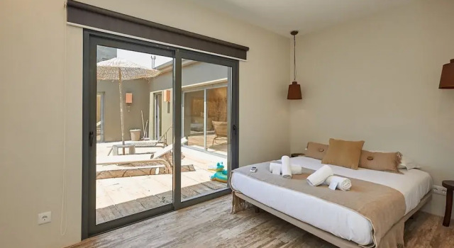Villa-Oasis, Забронировать Отель Отели Кашкайш 3 звезды, рядом с Культурный центр Кашкайша, 3*
