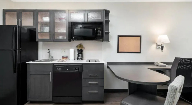 Двухместный люкс Candlewood Suites Durham by IHG