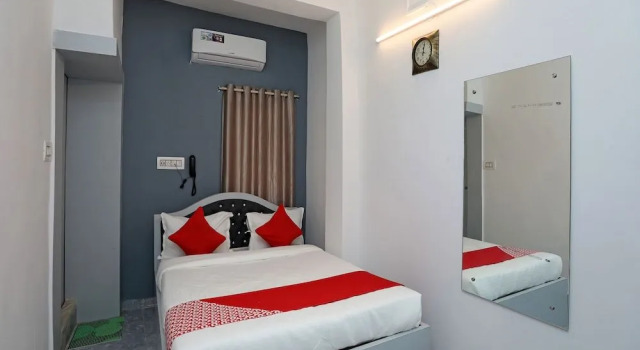 Oyo 24223 Upasana Guest House, Prenota Affittacamere Calcutta 