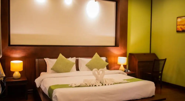 Люкс с балконом Sada Hotel