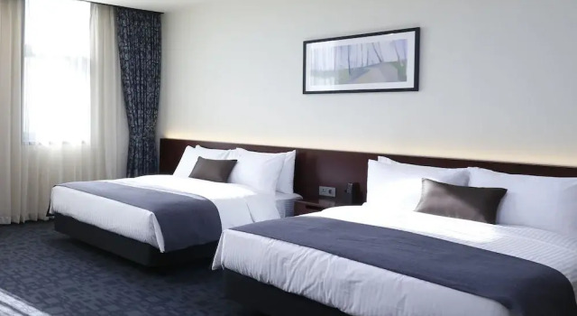 Четырёхместный полулюкс Geosung Hotel