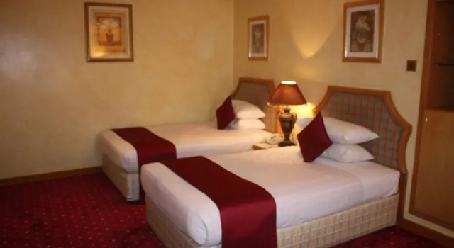 Qatar Palace Hotel, Book Hotel Hotels in Doha with Parking, Parking