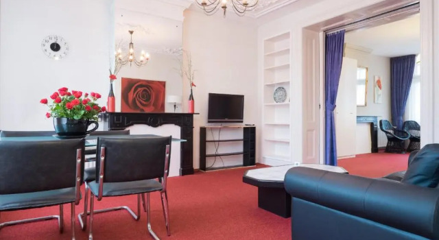 Апартаменты с балконом Hotel Van Walsum