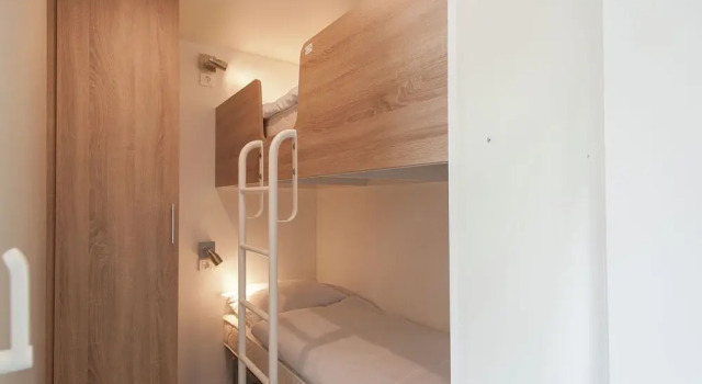 Nicely Furnished Chalet With Dishwasher, Close to North Sea, Забронировать Шале Отели Норда 3 звезды, 3*