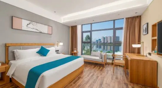 Семейный люкс с видом на реку Argyle Resort Dongjianghu