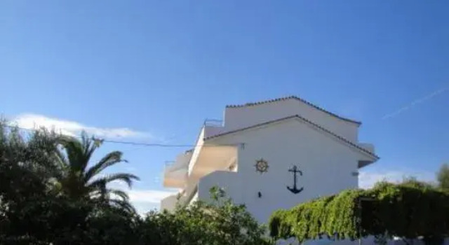 Ocean Front Studios 77