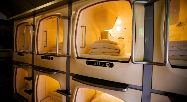 Capsule inn Osaka - Caters to Men