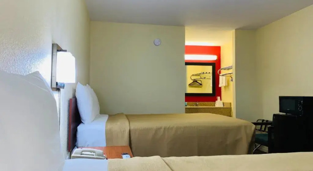 Standard Neljän hengen huone Suite 16 Motel