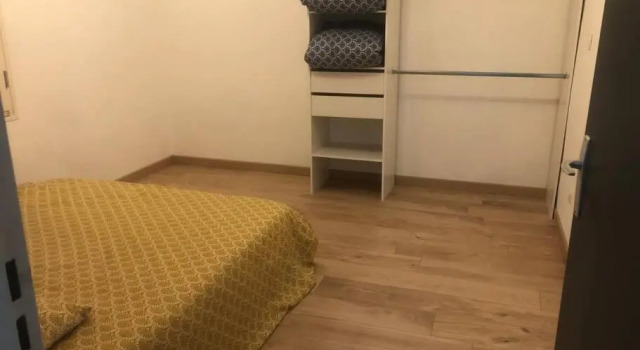 Appartement all in grey, Забронировать Апартаменты/квартира Ажен 