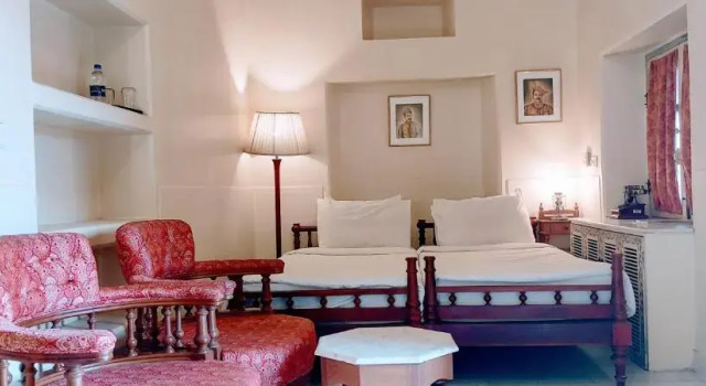 Люкс Deluxe Chomu Palace Jaipur - A Heritage Hotel