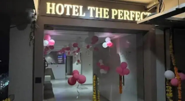 hotel the perfect, Rezervovat Hotel Hotely v Gujarat s parkováním, Parkování