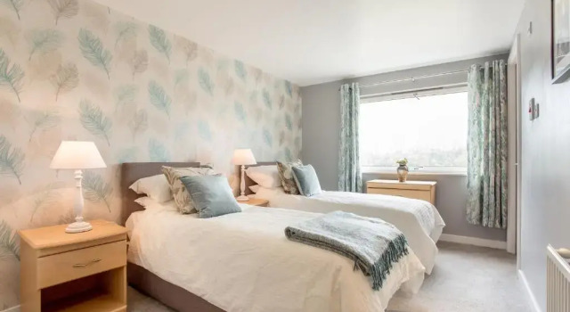 Апартаменты Lomond Serviced Apartments - Merchants Apartment