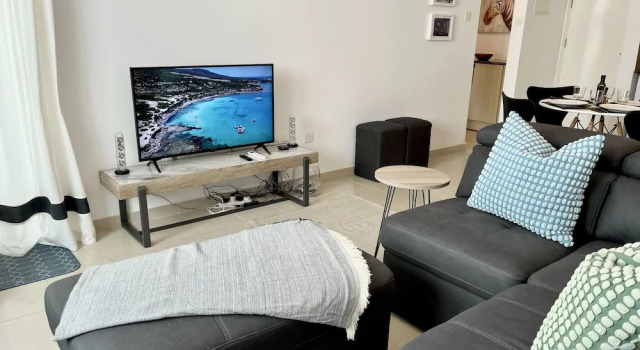 60 KAP - Stay Chromata Lagoon Apartment, Rezervovat Apartmán Hotely v Paralimni s parkováním, Parkování