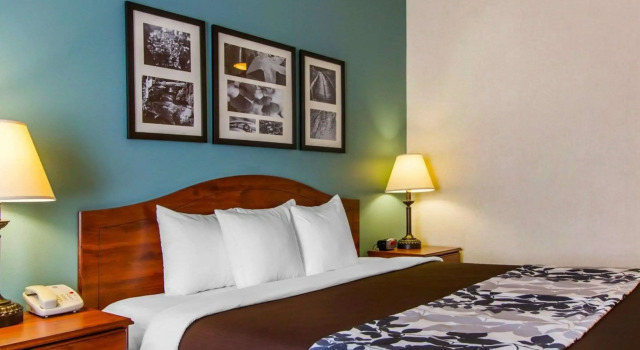Двухместный номер Standard Sleep Inn & Suites Evansville - Casper