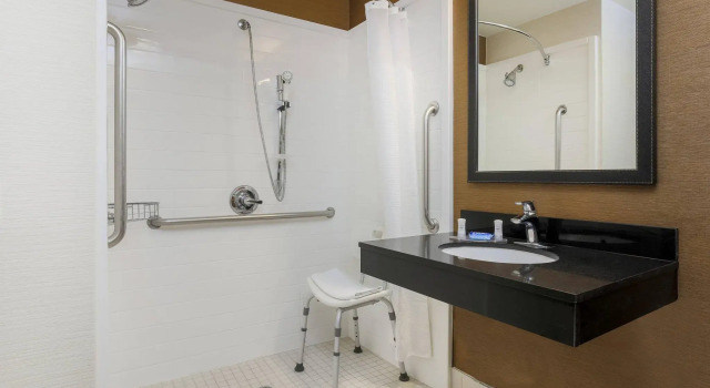 Двухместный номер Standard Fairfield by Marriott Inn & Suites Las Vegas Stadium Area