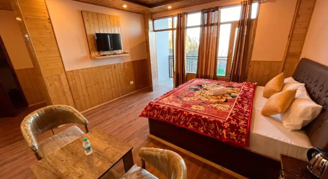 Crested View, Kufri, Rezervovat Hotel Fagu Himachal Pradesh