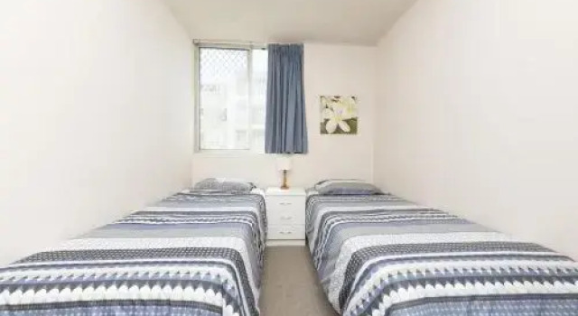 Ebbtide, Unit 17, 2-6 North Street