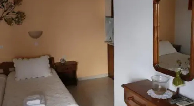 Studios Angela Village, Забронировать Отель Липси Додеканес