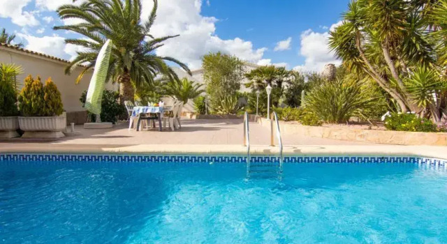 Abahana Villa Sima