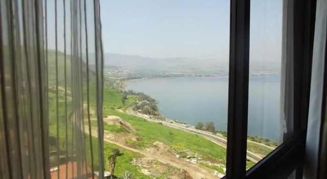 Двухместный номер Standard с частичным видом Golan Hotel