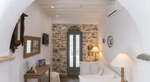 Апартаменты Superior Athina Exquisite Houses