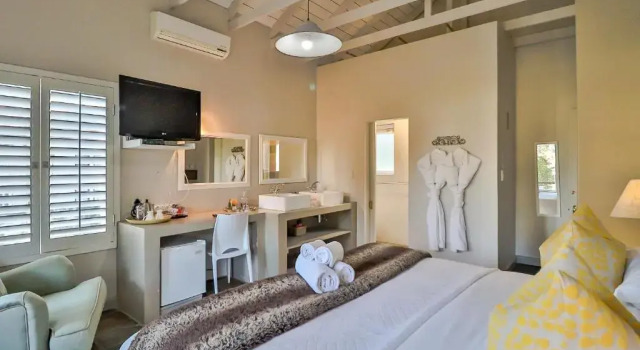 Номер Standard с балконом Hermanus Lodge on the Green - Solar Power